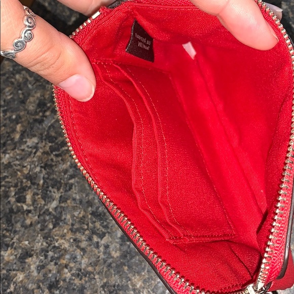 LIKE NEW Coach wristlet - Picture 4 of 5